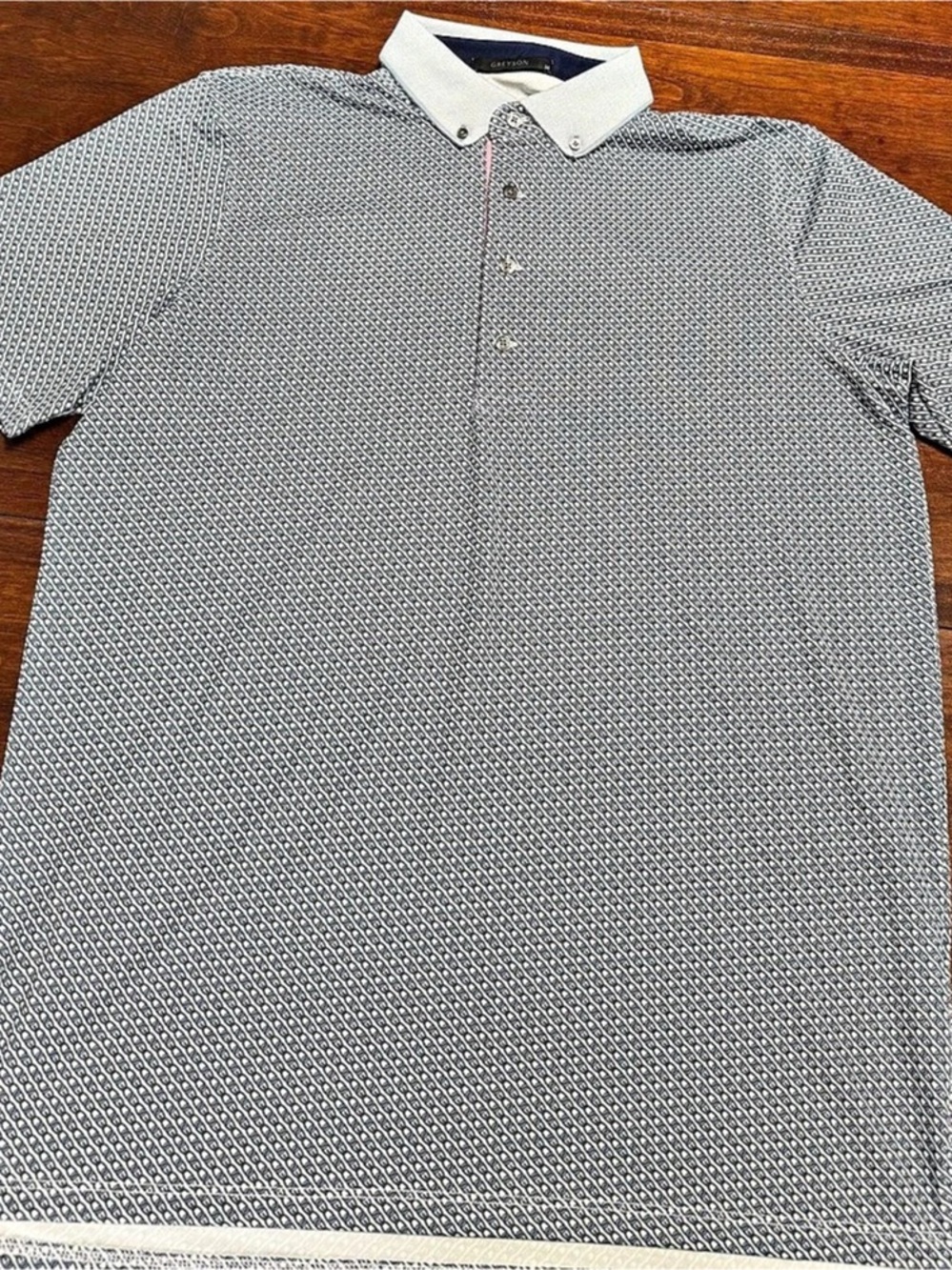 Greyson Links Polo Men's Geometric Gray & White Size Medium NWOT